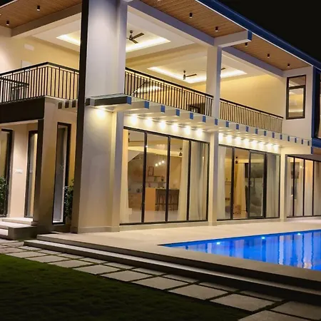 Beach Villa Luna,Next To Intercontinental 5 Star Hotel,Ecr-2